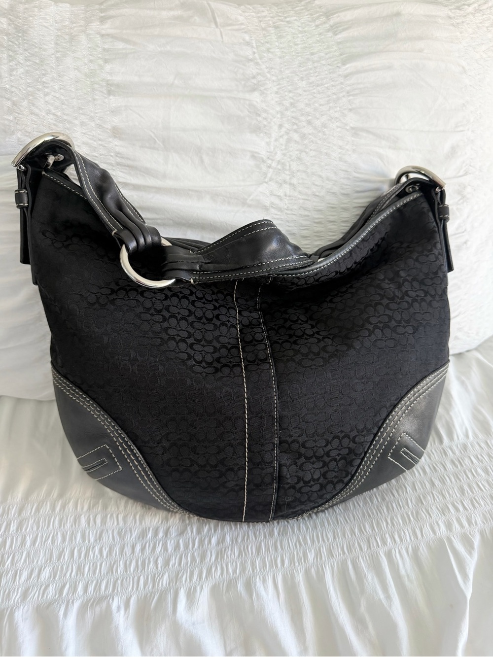 Vintage  Coach Signature Jacquard Canvas Soho Hobo Bag - Picture 7 of 10